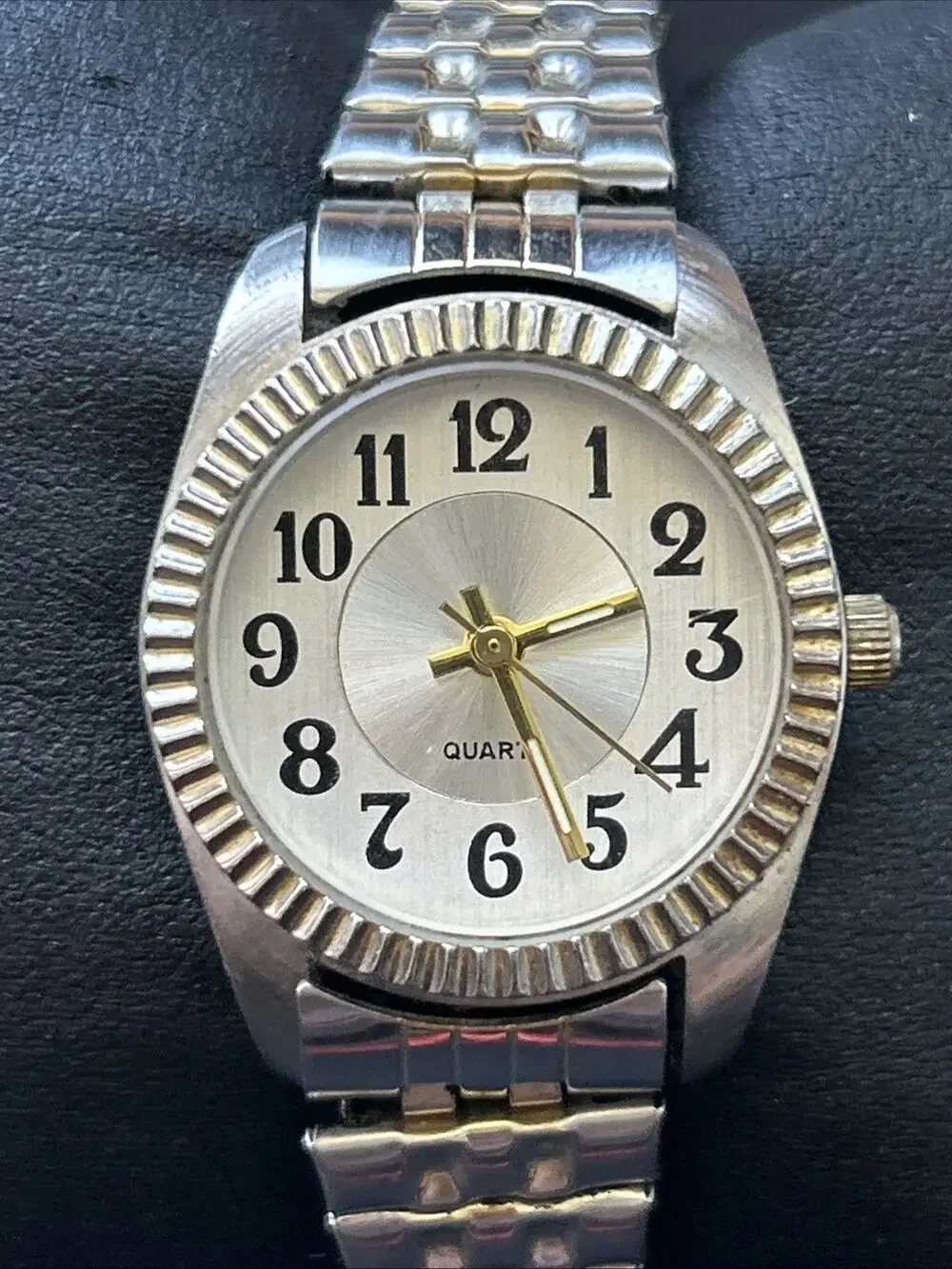 Silver Tone Women’s Stretch Band Quartz Watch